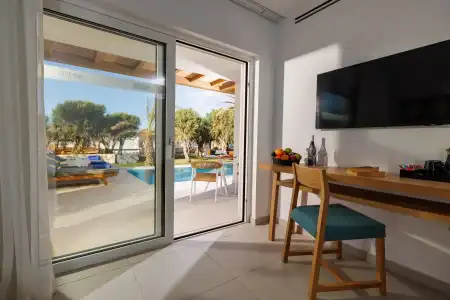 Oasis Beach Adults Only - 79