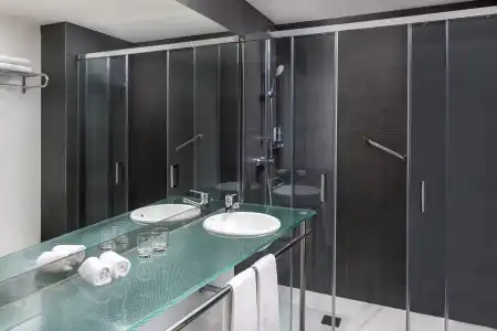 Four Points by Sheraton Barcelona Diagonal - 56