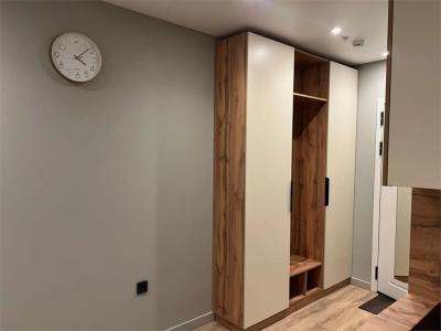 Vash Salut Apart - 62