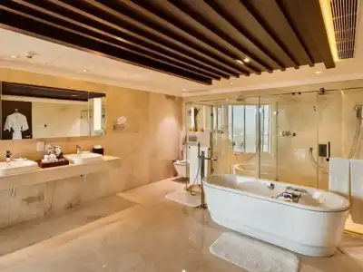 The LaLiT New Delhi - 72