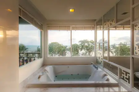 Welcome World Beachfront Resort - 57