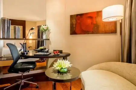 JW Marriott Mumbai Juhu - 34