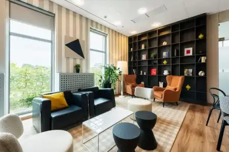 Ibis Styles Warszawa Airport - 10