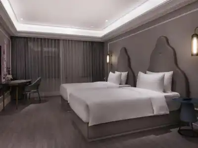 Mercure Shanghai Yu Garden - 11