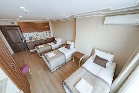 Grand Hamit - 79