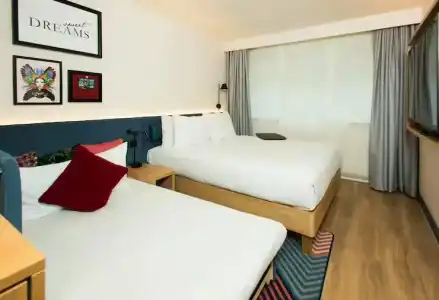 Hampton by Hilton London Park Royal - 55