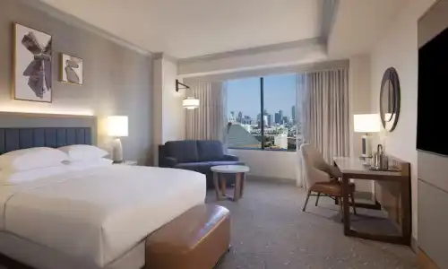 Hilton Anatole - 74