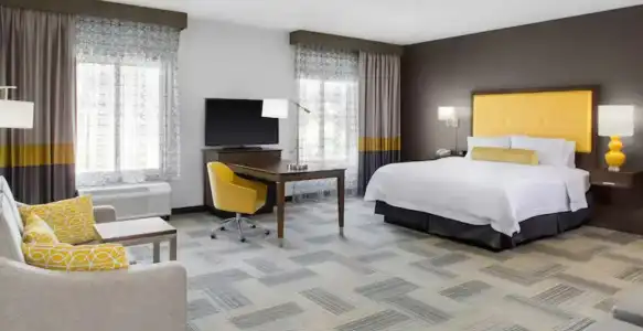 Hampton Inn & Suites Los Angeles/Hollywood - 67
