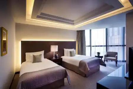 Bab Al Qasr - 6