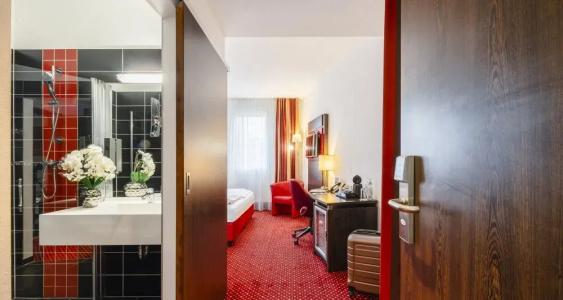 PLAZA INN Amedia Wien - 77