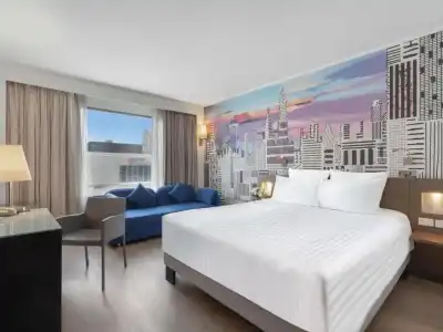 Novotel Bangkok On Siam Square - 2