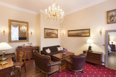 Iron Gate & Suites Prague by BHG - 66