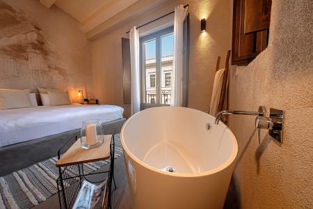 Casa Nostra Luxury Suites - 75