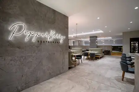 Hilton Darwin - 18
