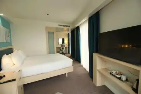 Hampton by Hilton London Excel - 24