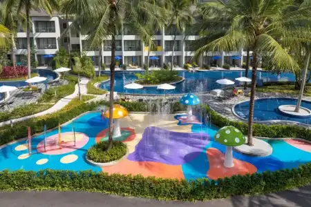 X10 Khaolak Resort - 17
