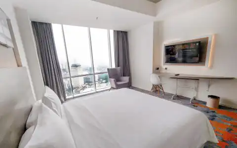 Harris Suites fx Sudirman - 34