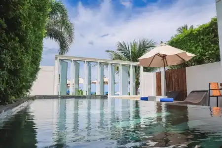 KC Beach Club & Pool Villas - 24