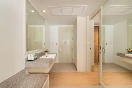 The Briza Beach Resort Khaolak - 82