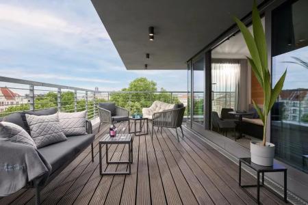 June Six Berlin City West - 20