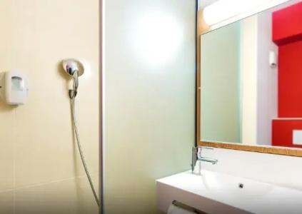 B&B Toulouse Purpan Zénith - 43