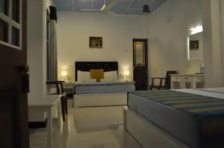 VILLA 92 - City - Hostel - 77