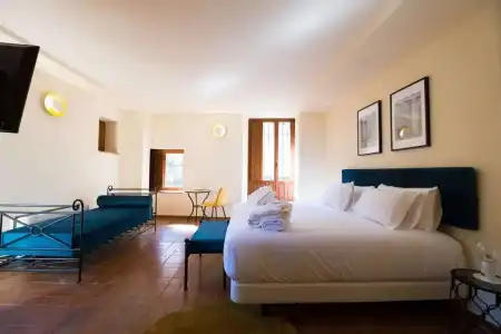 Cetina Palacio Ayala Berganza. - 24