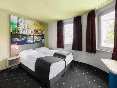 B&B Düsseldorf City-Süd - 62