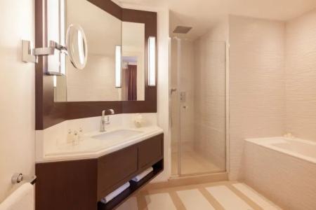 Hôtel Barrière Le Royal Deauville - 74