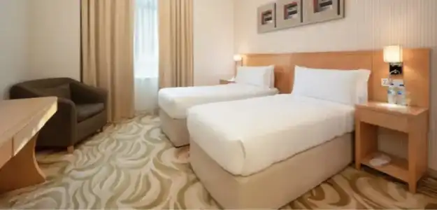 Oaks Liwa Heights Suites - 27