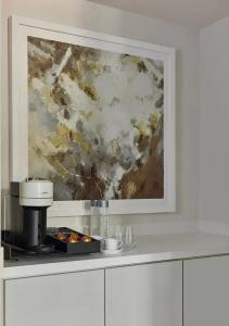 AKA Washington Circle - 8