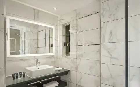 100 Queen's Gate London Kensington, Curio Collection by Hilton - 32