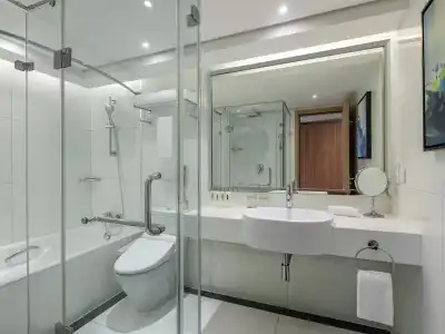 Holiday Inn Shanghai Hongqiao Central by IHG - 50