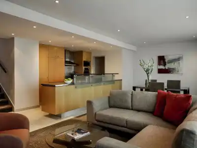 Pullman Auckland & Apartments - 62