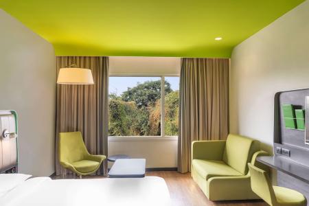Park Inn by Radisson New Delhi Lajpat Nagar - 29