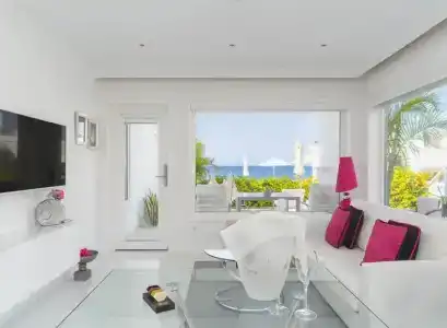 Lani's Suites de Luxe - 19