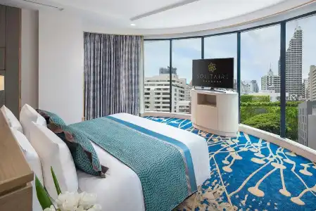 Solitaire Bangkok Sukhumvit 11 - 49