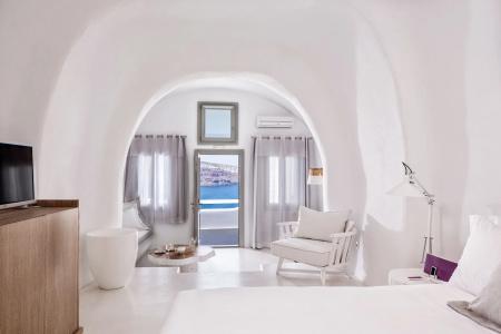 Charisma Suites - 37