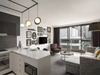 Mantra 2 Bond Street Sydney - 58