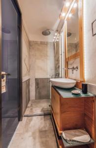 EmGard Suites - 41