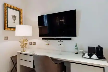 Aleph Rome, Curio Collection by Hilton - 38