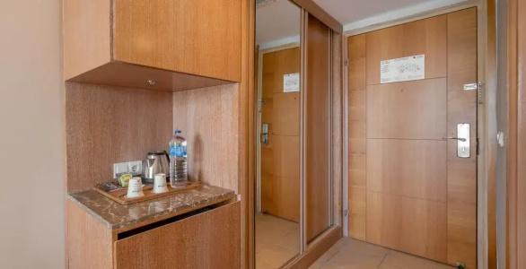 Numa Club Side - 28