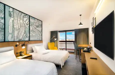 Le Meridien Abu Dhabi - 10