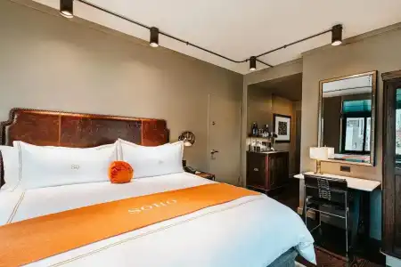 Soho Grand - 55