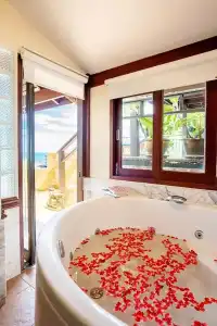 Sandalwood Luxury Villas - 12