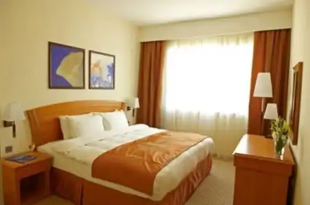 Golden Tulip Sharjah Apartments - 62