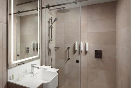 Courtyard By Marriott - 56
