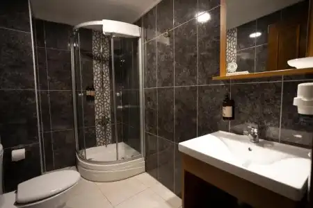 Tashkonak Studio Suites - 22