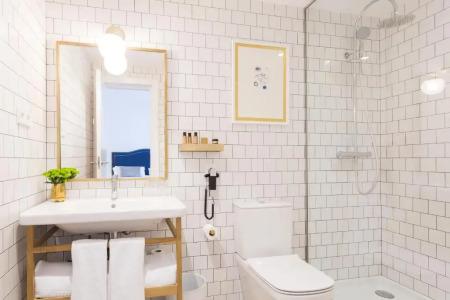 Midmost by Majestic Group - 14