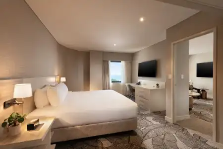 Hilton Darwin - 7